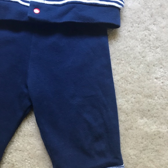 Matching set - Picture 3 of 3